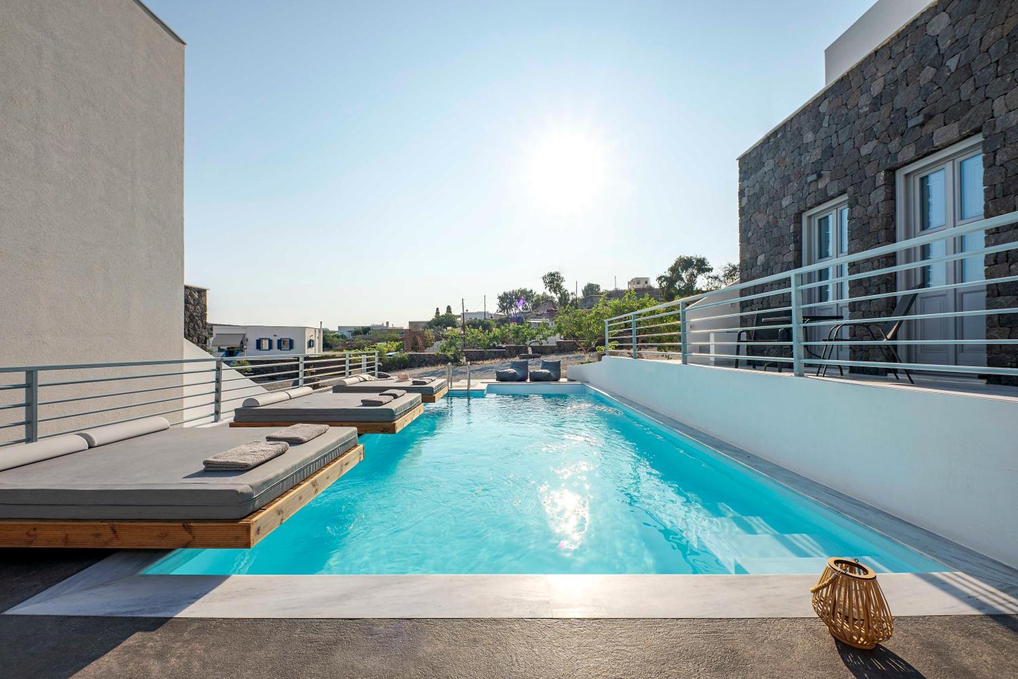 Emporio  Blackstone Luxury Suites מראה חיצוני תמונה